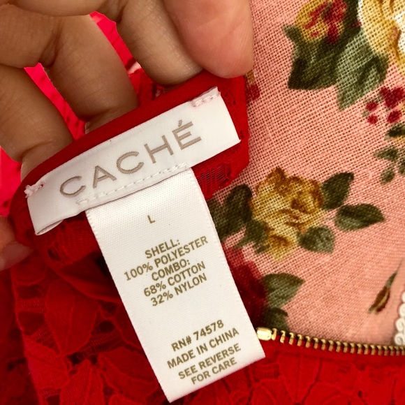 Stunning blouse by Cache. - Picture 4 of 4